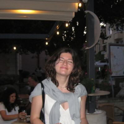 Elena is looking for a Room / Rental Property / Studio / Apartment in Leiden