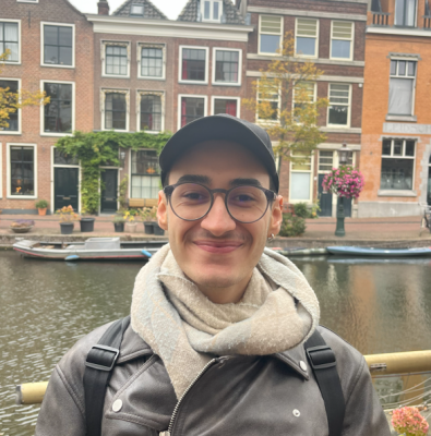 David zoekt een Kamer / Huurwoning / Studio in Leiden